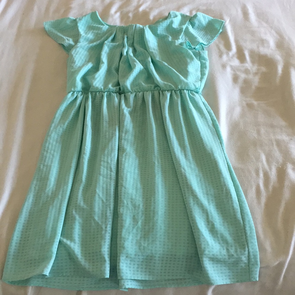 Girl’s dress